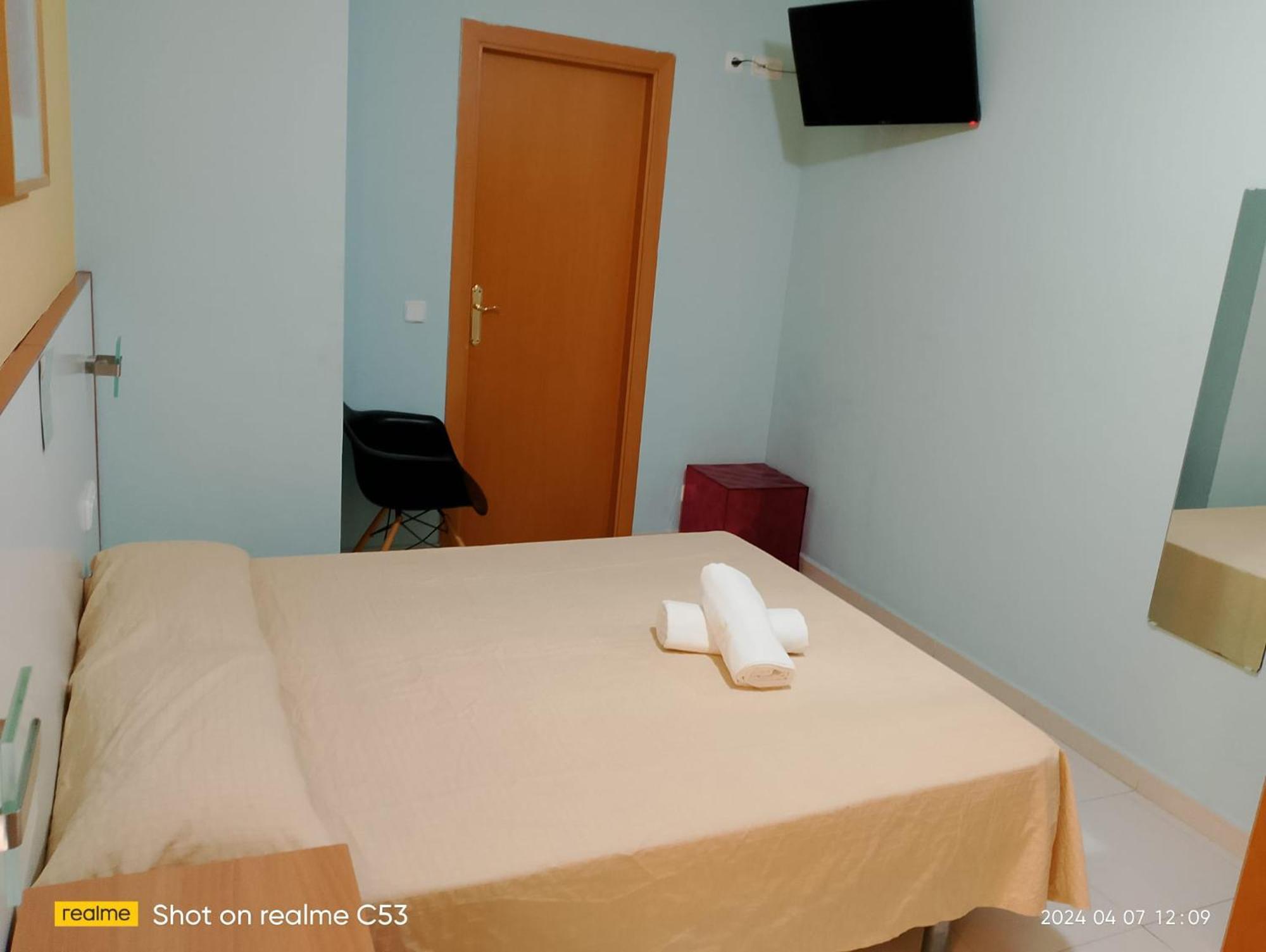 Hotel Sant Jordi Segur de Calafell Exterior photo