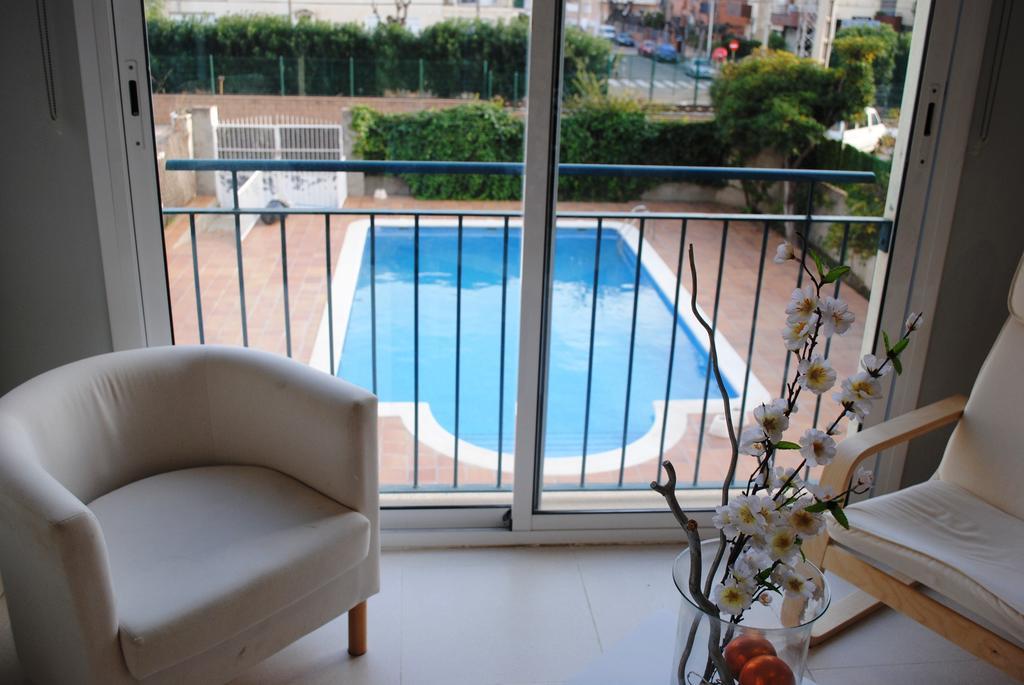 Hotel Sant Jordi Segur de Calafell Exterior photo